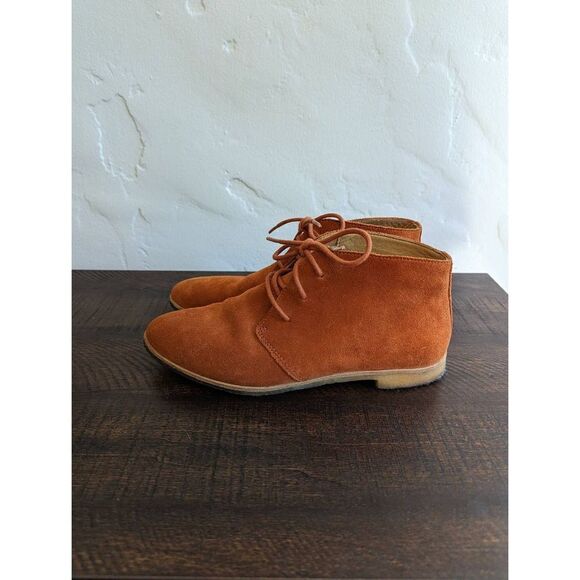 Clarks Originals Women's Phenia Suede Desert Rust Ankle Boot - Size 8.5 - Picture 2 of 10